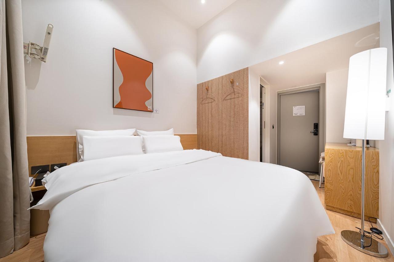 Aank Hotel Hongdae Seoul Bagian luar foto