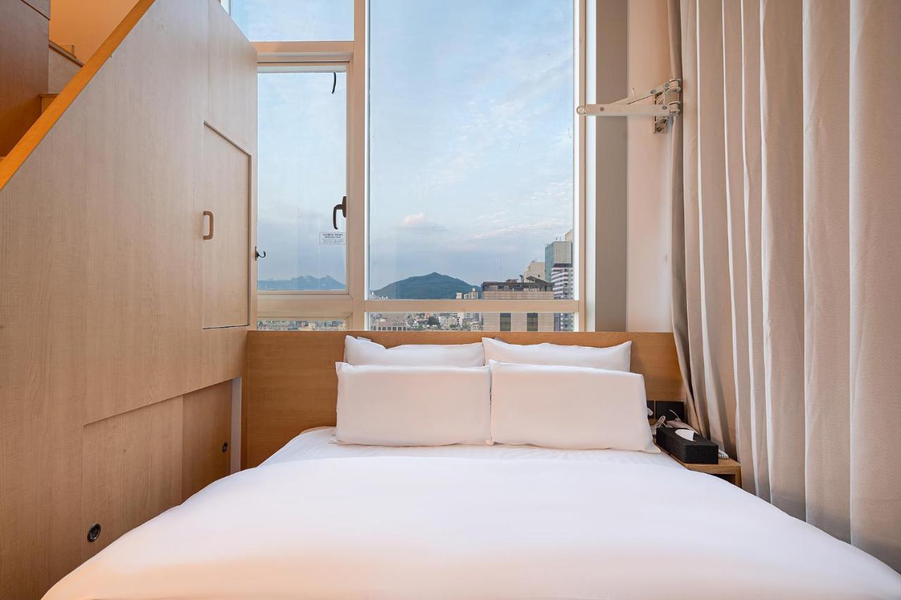 Aank Hotel Hongdae Seoul Bagian luar foto